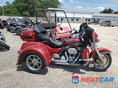 2012 HARLEY-DAVIDSON FLHTCUTG TRI GLIDE ULTRA CLASSIC 1HD1MAM11CB855959 - główne zdjęcie licytacji z USA - miniatura