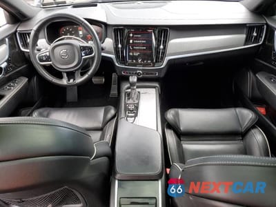 Zdjęcie 8 z 12 samochodu: 2020 VOLVO S90 T6 OCEAN RACE VIN:LVYA22MT0LP171690 - miniatura