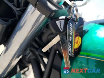 Zdjęcie 8 z 10 samochodu: 2022 KAWASAKI ER650 M VIN:ML5EREM14NDA55091 - miniatura