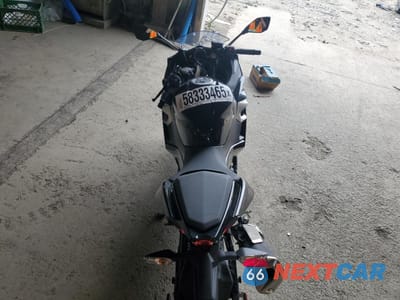 Zdjęcie 6 z 10 samochodu: 2019 KAWASAKI EX400 VIN:JKAEXKG12KDA30105 - miniatura