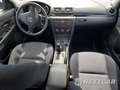 Zdjęcie 8 z 14 samochodu: 2008 MAZDA 3 I VIN:JM1BK32G781879999 - miniatura