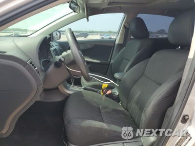 Zdjęcie 7 z 12 samochodu: 2011 TOYOTA COROLLA BASE VIN:2T1BU4EEXBC643165 - miniatura