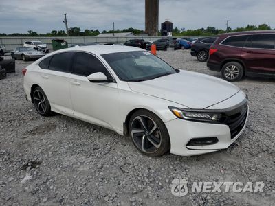 Czwarte zdjęcie samochodu z boku: 2019 HONDA ACCORD SPORT VIN:1HGCV1F33KA051688 - miniatura