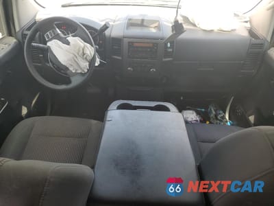 Zdjęcie 8 z 12 samochodu: 2009 NISSAN TITAN XE VIN:1N6BA07D99N307906 - miniatura