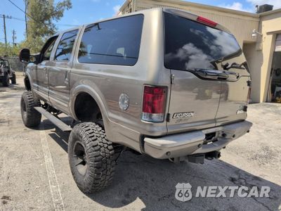 Trzecie zdjęcie samochodu z tyłu: 2004 FORD EXCURSION LIMITED VIN:1FMSU43P44EA56041 - miniatura