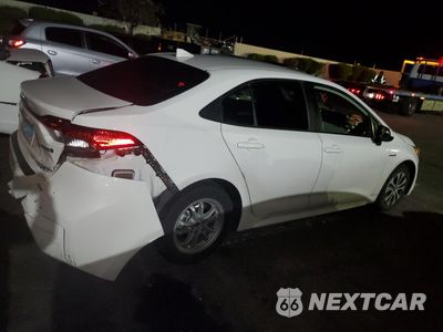 Trzecie zdjęcie samochodu z tyłu: 2021 TOYOTA COROLLA LE VIN:JTDEAMDE9MJ012217 - miniatura