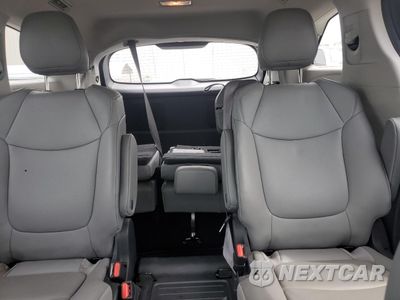 Zdjęcie 10 z 15 samochodu: 2022 TOYOTA SIENNA XLE VIN:5TDYRKEC2NS120961 - miniatura