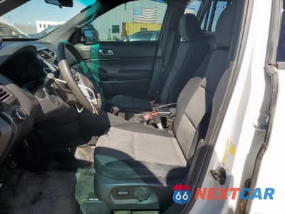 Zdjęcie 7 z 13 samochodu: 2013 FORD EXPLORER POLICE INTERCEPTOR VIN:1FM5K8ARXDGB84674 - miniatura