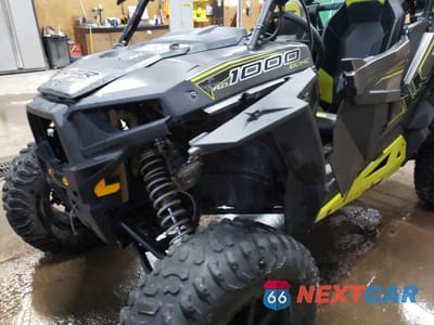 Zdjęcie 9 z 10 samochodu: 2016 POLARIS RZR XP 1000 EPS VIN:3NSVDE99XGF783590 - miniatura