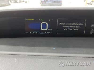 Zdjęcie 9 z 15 samochodu: 2017 TOYOTA PRIUS VIN:JTDKARFU6H3051906 - miniatura