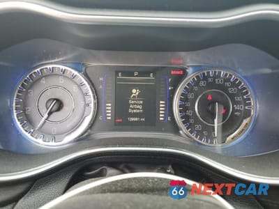 Zdjęcie 9 z 12 samochodu: 2017 CHRYSLER 200 LIMITED VIN:1C3CCCAB5HN512393 - miniatura