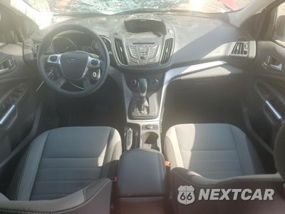 Zdjęcie 8 z 13 samochodu: 2015 FORD ESCAPE SE VIN:1FMCU9G96FUC16264 - miniatura