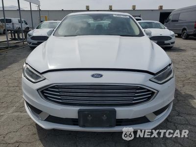 Piąte zdjęcie samochodu w środku: 2018 FORD FUSION SE HYBRID VIN:3FA6P0LU0JR172119 - miniatura