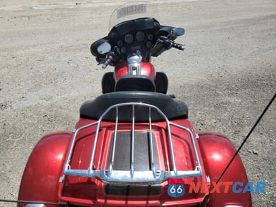 Zdjęcie 6 z 8 samochodu: 2012 HARLEY-DAVIDSON FLHTCUTG TRI GLIDE ULTRA CLASSIC VIN:1HD1MAM11CB855959 - miniatura