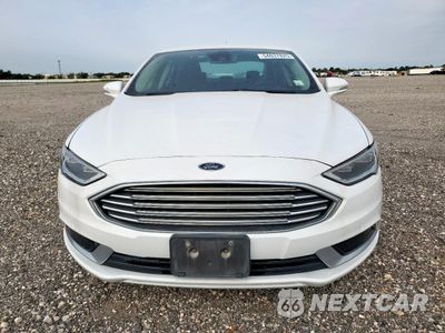 Piąte zdjęcie samochodu w środku: 2018 FORD FUSION SE HYBRID VIN:3FA6P0LU5JR118752 - miniatura