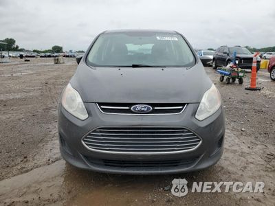 Piąte zdjęcie samochodu w środku: 2016 FORD C-MAX SE VIN:1FADP5AUXGL114520 - miniatura