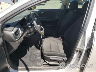 Zdjęcie 7 z 14 samochodu: 2020 KIA RIO LX VIN:3KPA24AD8LE263050 - miniatura