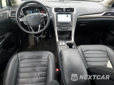 Zdjęcie 8 z 12 samochodu: 2018 FORD FUSION SE HYBRID VIN:3FA6P0LU5JR171774 - miniatura