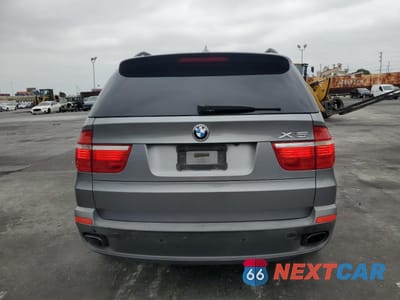 Zdjęcie 6 z 15 samochodu: 2008 BMW X5 4.8I VIN:5UXFE83578L162668 - miniatura