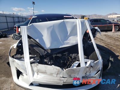 Piąte zdjęcie samochodu w środku: 2023 TESLA MODEL X VIN:7SAXCDE50PF410135 - miniatura