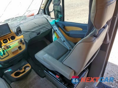Piąte zdjęcie samochodu w środku: 2005 DODGE SPRINTER 2500 VIN:WD0PD744855820921 - miniatura