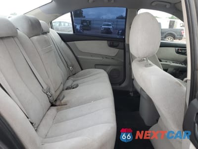 Zdjęcie 10 z 12 samochodu: 2008 KIA OPTIMA LX VIN:KNAGE123X85270040 - miniatura