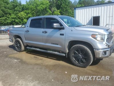 Czwarte zdjęcie samochodu z boku: 2019 TOYOTA TUNDRA CREWMAX SR5 VIN:5TFDW5F1XKX825650 - miniatura