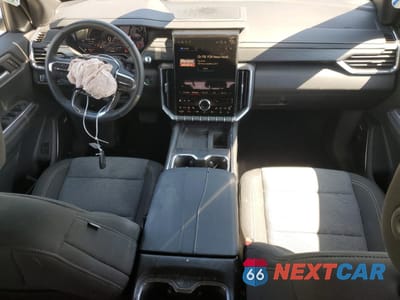 Zdjęcie 8 z 16 samochodu: 2025 GMC ACADIA ELEVATION VIN:1GKENKRS0SJ166883 - miniatura