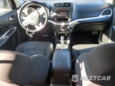 Zdjęcie 8 z 15 samochodu: 2017 DODGE JOURNEY SE VIN:3C4PDCAB8HT573165 - miniatura