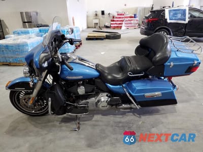 Trzecie zdjęcie samochodu z tyłu: 2011 HARLEY-DAVIDSON FLHTK VIN:1HD1KEM17BB641490 - miniatura
