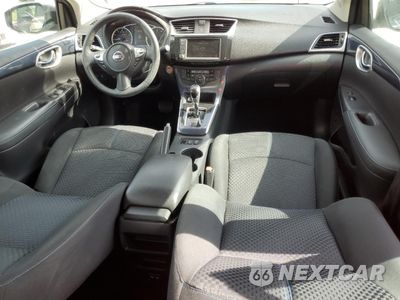 Zdjęcie 8 z 14 samochodu: 2019 NISSAN SENTRA S VIN:3N1AB7AP4KY314894 - miniatura