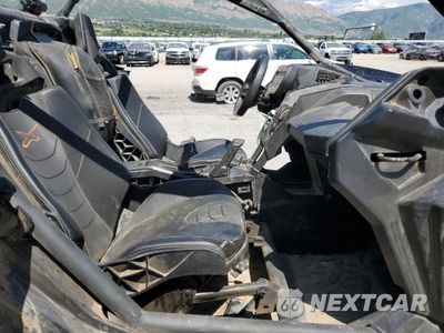 Piąte zdjęcie samochodu w środku: 2021 CAN-AM MAVERICK X3 X RS TURBO RR VIN:3JBVXAV4XMK002729 - miniatura