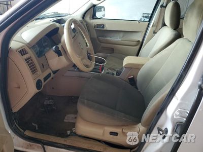 Zdjęcie 7 z 12 samochodu: 2012 FORD ESCAPE XLT VIN:1FMCU9DG3CKA23967 - miniatura