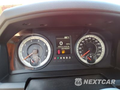 Zdjęcie 9 z 12 samochodu: 2016 RAM 5500 VIN:3C7WRNBJ9GG158879 - miniatura