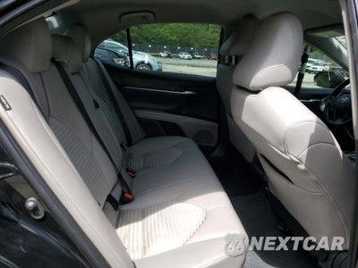 Zdjęcie 10 z 14 samochodu: 2022 TOYOTA CAMRY SE VIN:4T1G11AK4NU062109 - miniatura
