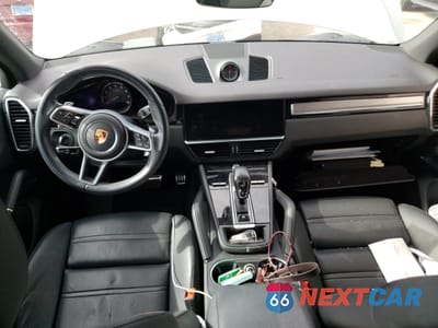 Zdjęcie 8 z 13 samochodu: 2023 PORSCHE CAYENNE S VIN:WP1AB2AY3PDA14362 - miniatura