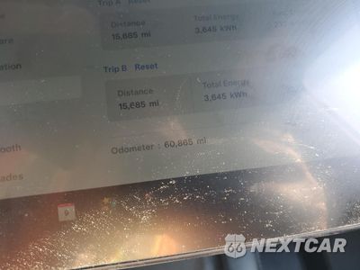 Zdjęcie 9 z 12 samochodu: 2023 TESLA MODEL Y VIN:7SAYGDEE0PA166816 - miniatura