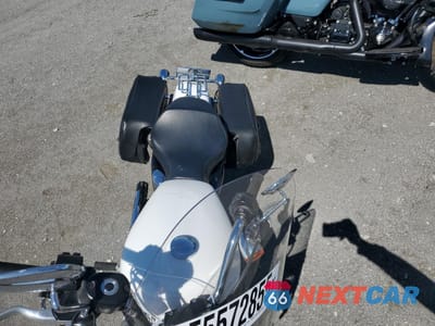 Piąte zdjęcie samochodu w środku: 2016 HARLEY-DAVIDSON XL883 SUPERLOW VIN:1HD4CR216GC445997 - miniatura