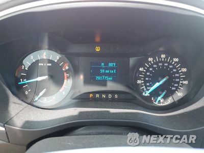 Zdjęcie 9 z 14 samochodu: 2016 FORD FUSION S VIN:3FA6P0G77GR275082 - miniatura