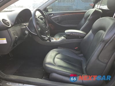 Zdjęcie 7 z 14 samochodu: 2005 MERCEDES-BENZ CLK 320 VIN:WDBTK65GX5T042082 - miniatura