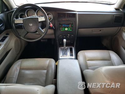 Zdjęcie 8 z 13 samochodu: 2005 DODGE MAGNUM R/T VIN:2D8GV58265H656291 - miniatura