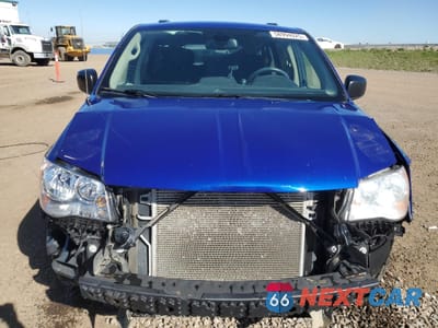 Piąte zdjęcie samochodu w środku: 2019 DODGE GRAND CARAVAN SE VIN:2C4RDGBG4KR516157 - miniatura
