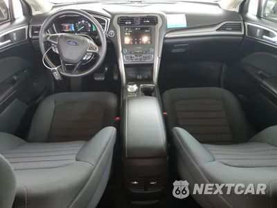 Zdjęcie 8 z 12 samochodu: 2019 FORD FUSION SE VIN:3FA6P0LU9KR264007 - miniatura