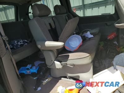 Zdjęcie 11 z 15 samochodu: 1999 DODGE GRAND CARAVAN SE VIN:2B4GP44G1XR422428 - miniatura