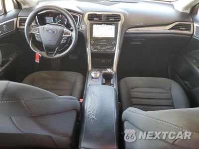 Zdjęcie 8 z 12 samochodu: 2019 FORD FUSION SE VIN:3FA6P0LU6KR124819 - miniatura