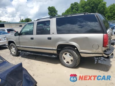 Drugie zdjęcie samochodu z przodu: 1999 CHEVROLET SUBURBAN K1500 VIN:3GNFK16R4XG271981 - miniatura