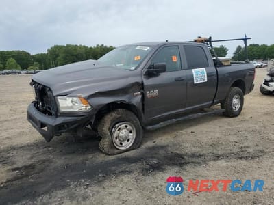 2015 RAM 2500 ST 3C6TR5CT4FG524723 - główne zdjęcie licytacji z USA - miniatura