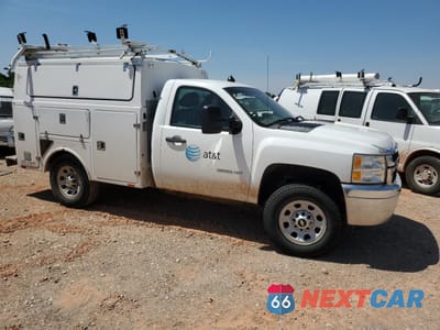 Czwarte zdjęcie samochodu z boku: 2012 CHEVROLET SILVERADO K3500 VIN:1GB3KZCGXCF206629 - miniatura