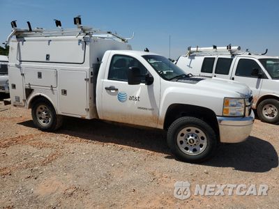 Czwarte zdjęcie samochodu z boku: 2012 CHEVROLET SILVERADO K3500 VIN:1GB3KZCGXCF206629 - miniatura
