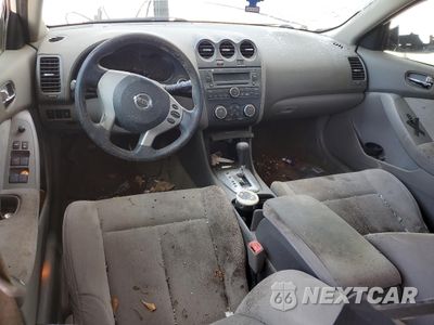 Zdjęcie 8 z 12 samochodu: 2012 NISSAN ALTIMA BASE VIN:1N4AL2AP0CN444155 - miniatura